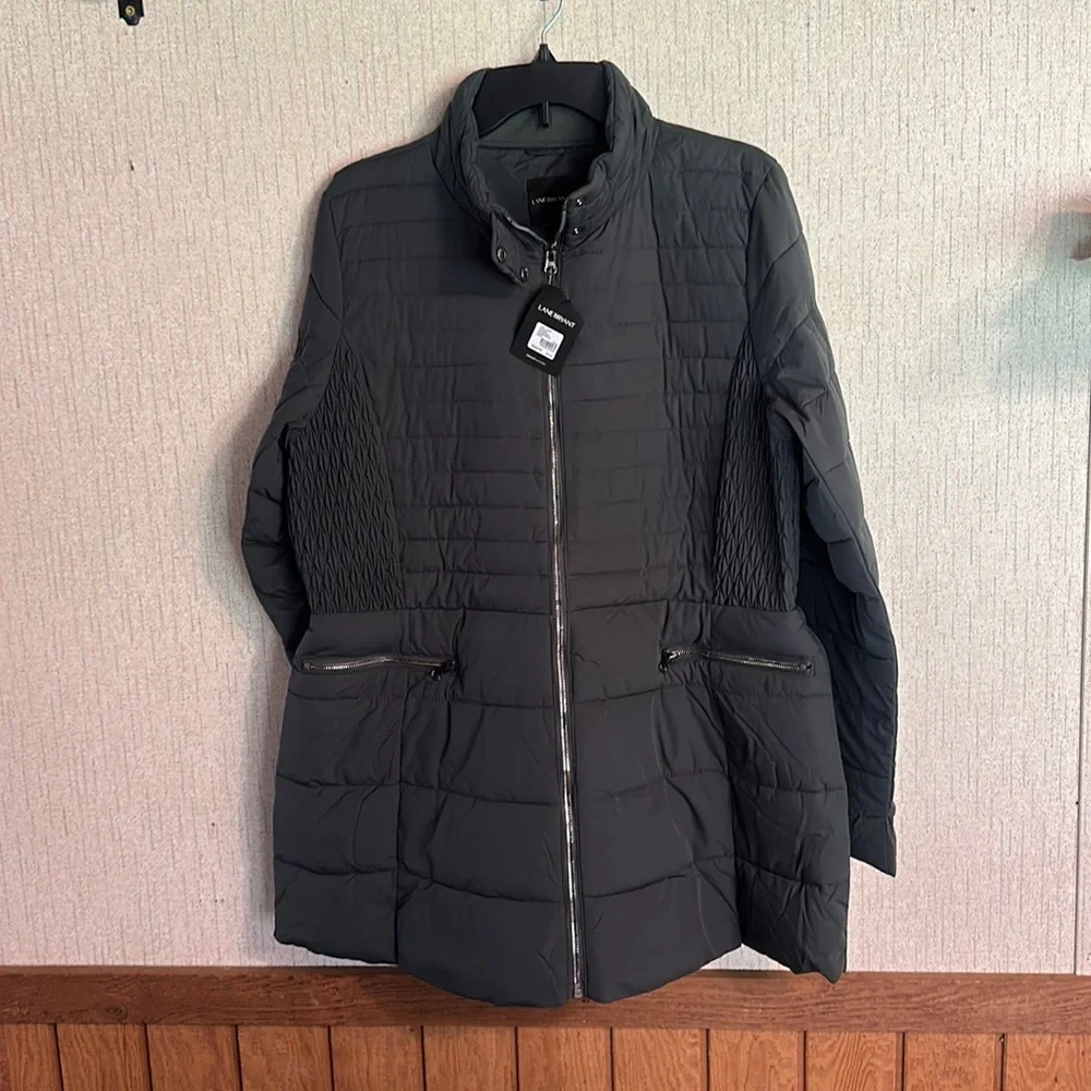 *FINAL* LANE BRYANT PACKABLE COAT: HUNTER GREEN: NEW WITH TAG/DEFECT: SZ 14/16